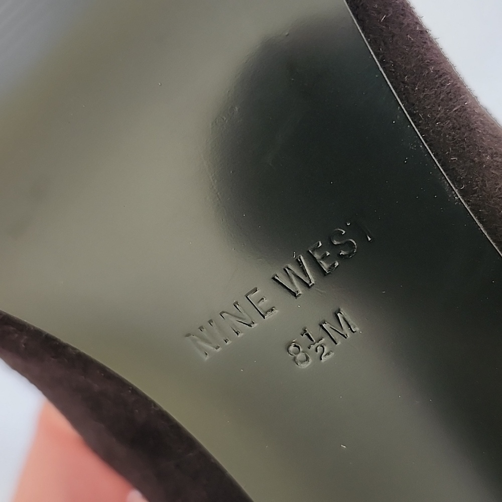 Nine West Black Suede Leather Bow Heels Pumps NEW - Picture 10 of 12